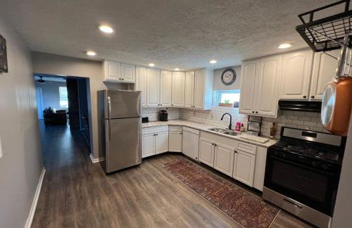 **Stylish Pet Friendly 3 Bedroom House** - Foto 17