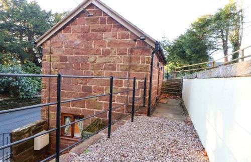 The Apple Store - Photo 21