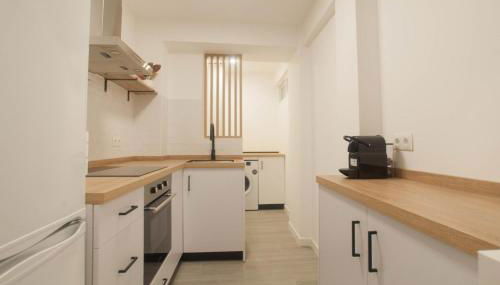 3 Bed Apt Sleep 6 - Pets, Balcony, Parking, Wifi - Foto 3