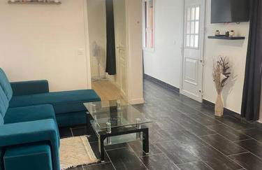 L7 -Villiers-le-Bel proche Aéroport ROISSY CHARLES DE GAULLES & PARIS - Foto 1