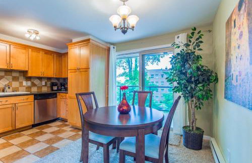 Sea View, Best Area, No Stairs, WD, 2 Bedrooms, Jacuzzi Bath, New Carpet, Balcony, View, 825sf - Foto 10