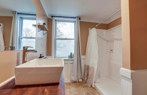 Comfy Bayonne Townhome about 11 Mi to NYC Attractions - Foto 19