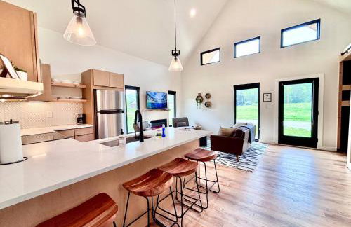 Hiker's Haven at Three Suns Cabins - Foto 10