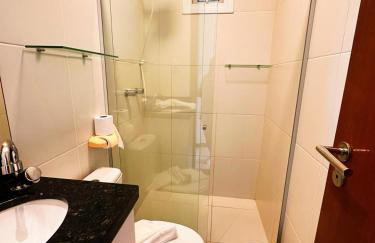 Apartamento amplo de frente para o mar em Resort - Foto 17