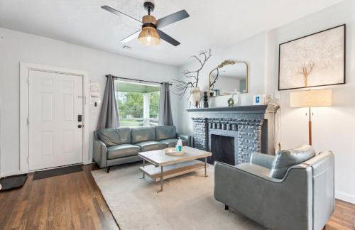 2BR Apt 8 min to Integris Monthly 20 Off #09 - Foto 1