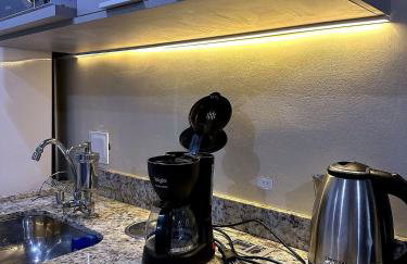 Novo Studio c/ VLT na porta | Centro e Z. Sul - Foto 12