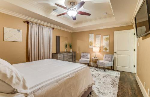 DFW Large Vacation Retreat with Private Pool and Hot Tub - Foto 37