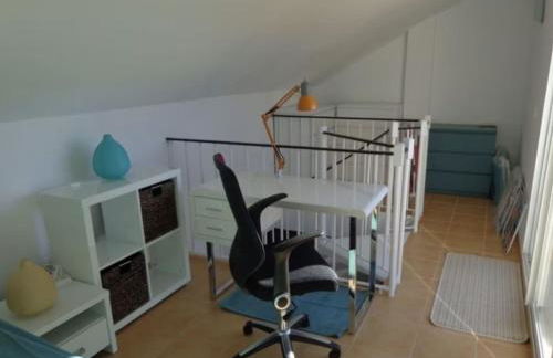 3 BEDROOM LUXURY PENTHOUSE, BEACH, POOL, and GOLF, WIFI, Large TV SATELLITE,GARAGE - Foto 20