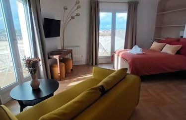 PARIS Balcony TOP FLOOR Room - Foto 26