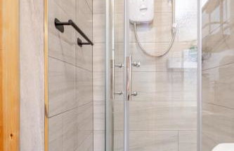 Luxury Industrial Studio Leeds Near Brudenell social club & Headingley Stadium - Photo 49