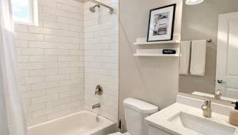 Flexhome West Town - Spacious 2BR Duplex - Foto 4