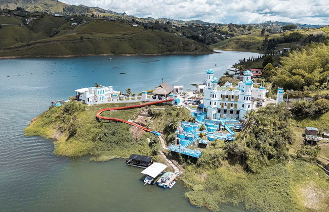 Hotel y Termales Castillo del Lago - Foto 27