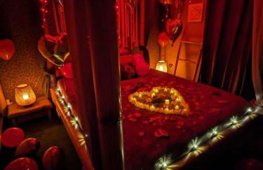 Nuit insolite avec Spa privatif à Agen - Foto 9