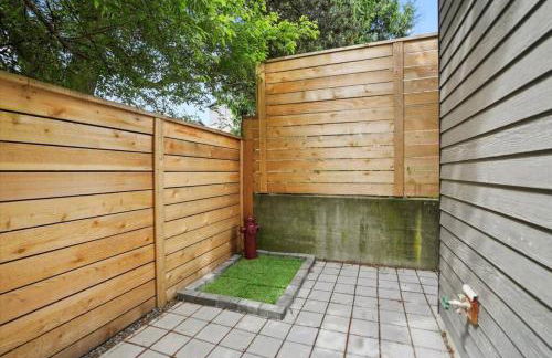 3BR 2.5BA ROOFTOP VIEW GREEN LAKE HIDEAWAY - Foto 29