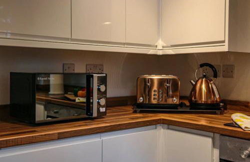 BlueCrest - Stylish 3 Bedroom, Parking on Request - Foto 16