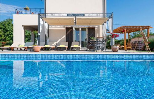 Gorgeous Home In Puntera With Wifi - Foto 12