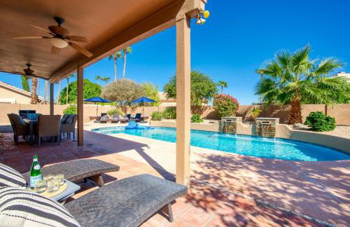 Upscale Phoenix Abode Walk to South Mountain Park - Foto 27