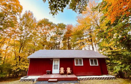 Escape to a 3-Bedroom Cabin in Lower Catskills - Foto 2