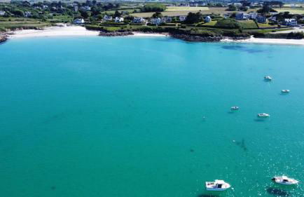 AR PENNITI - Magnifique maison en pierre proche plage - Foto 38