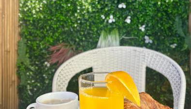 Cocon Cosy Verdoyant - Free Private Parking, Breakfast, Wifi, Netflix - Photo 2