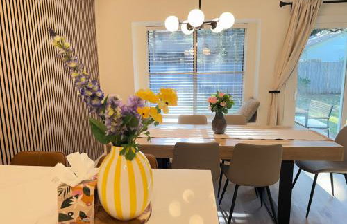 Modern and Cozy 3BR Retreat Perfect for Families or Big Group - Foto 1