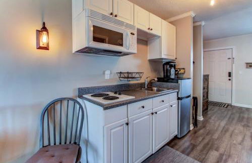 Kraken's Den * Oceanview * Steps to ocean * Pool - Foto 24