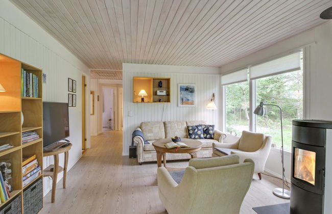 "Chrissie" - 150m from the sea - Foto 5