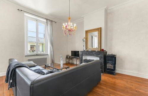 Les Bellevue Cité "3 Apartments, 1 with Garden & Private Parking, Aircon, WiFi, Free Public Car Park, 1 km from Cité" - Foto 23