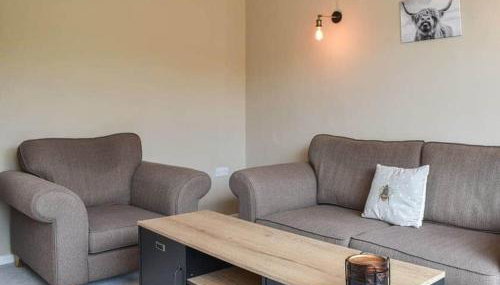 Ewe Cottage - Photo 2