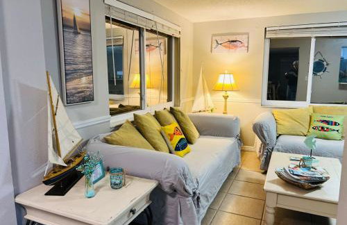 Coastal Cottage in Port Richey, Pet-Friendly Getaway Near Beaches, Parks, and Tampa - Foto 54