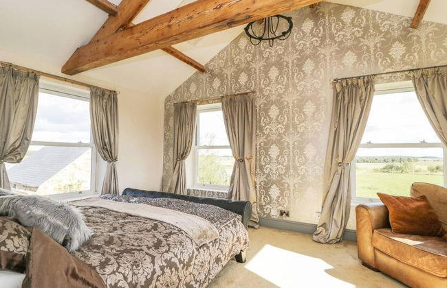 Meagill Farmhouse, hot Tub, bbq hut - Foto 3