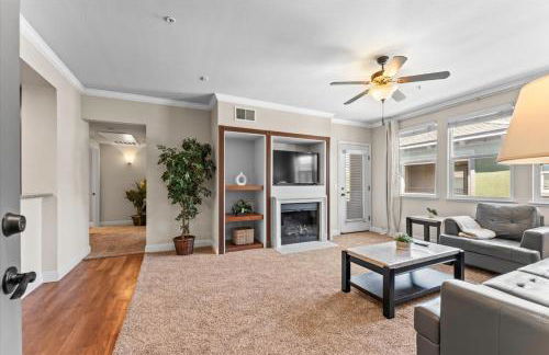 New Luxurious 1BR Apartment Heated Pool Spa & Sauna - Foto 16