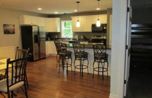 Beulah Land Guest House w/King Bed & Jacuzzi Tub - Foto 5