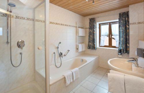 Salenberghof Ferienwohnung Bergsee - Foto 3