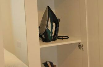 Beautiful New family home - Photo 10