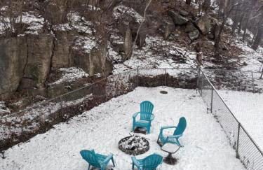 Relaxing Townhouse Downtown Dubuque - Foto 47