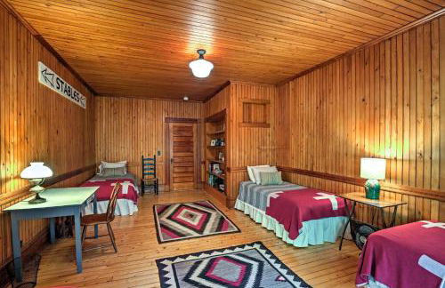 Restored Historic Saranac Lake Home Lake Access! - Foto 24