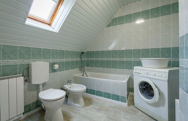 4 bedroom Apartment in Siófok with garden - Photo 14