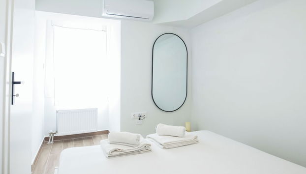 Cozy 1 Bd Basement Apt in Pagrati - Foto 3, Habitación