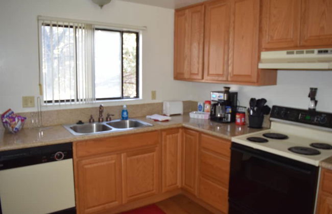 Mactavish Court Townhomes - Foto 15