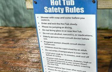 Detached Bungalow Private Hot Tub With Log Burner - Foto 18