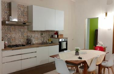 Under Royal - Foto 7