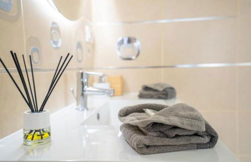 Ocean Vibes with sea view and private heated pool - Foto 26