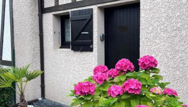 Cottage cosy avec jardin, piscine et parking - Photo 3