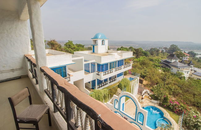 OYO 11899 Home Greek Style 4BHK Penthouse Bambolim - Foto 19