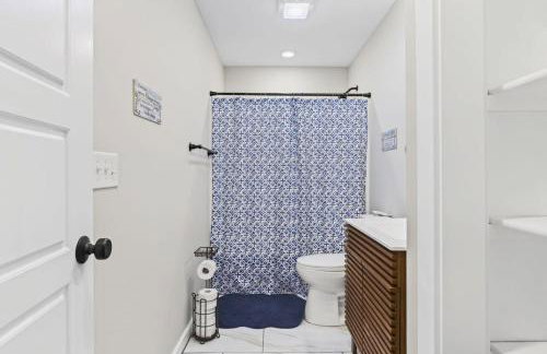 Cozy Comfort near Fountain Square- Downtown Indy - Photo 33