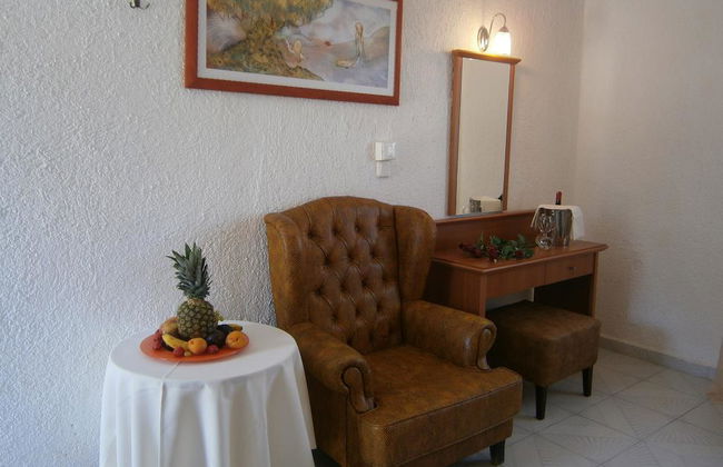 Elounda Apartments - Photo 7