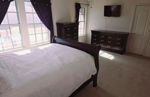 Dallas Lakeside Bliss Stay - Private Pool, Air hockey and High speed internet - Foto 34