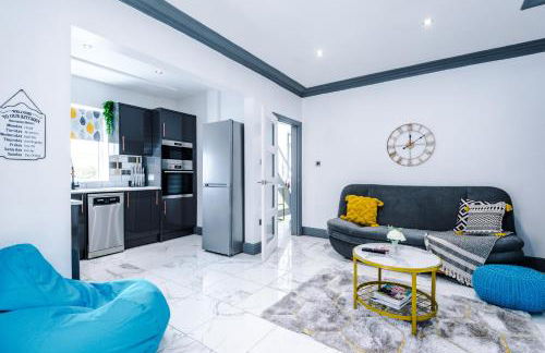 Families Only - Pet Friendly sleeps 6 maximum NO PARTIES - Foto 33