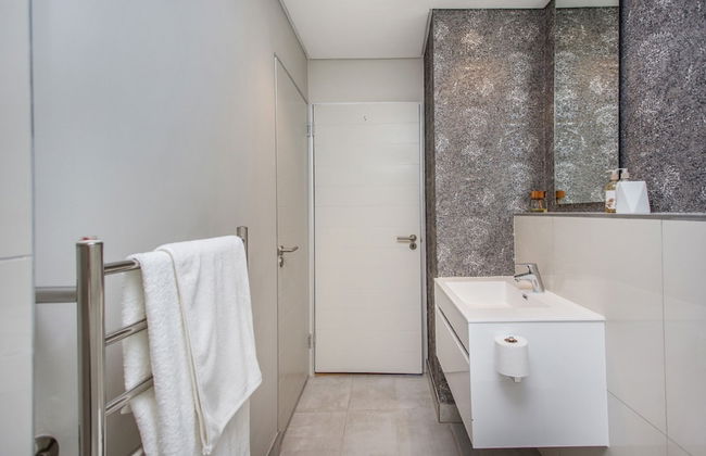 ITC Docklands - Photo 65